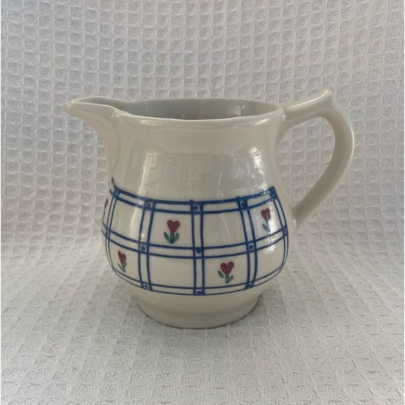 Hartstone Dining Hartstone Usa Pottery Pitcher With Plaid Heart